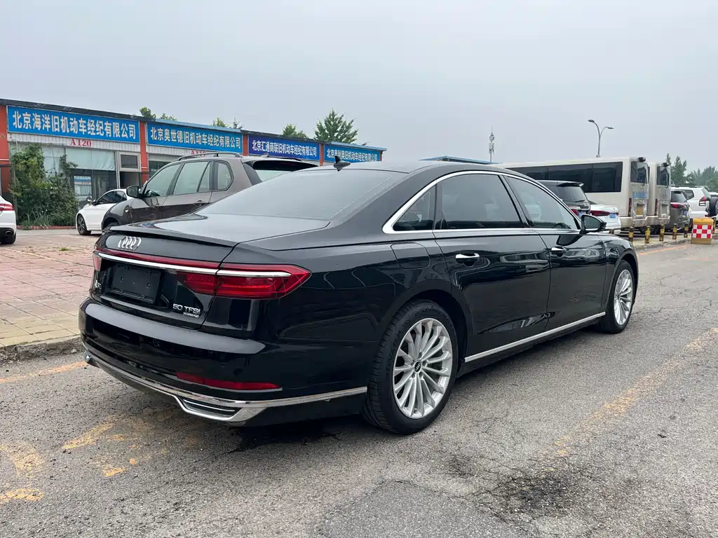 Audi A8 2021 A8L 50 TFSI quattro Comfort