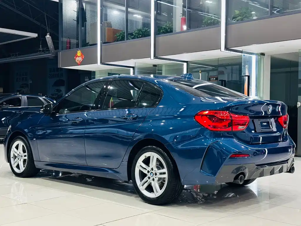 BMW 1 Series — миниатюра 13