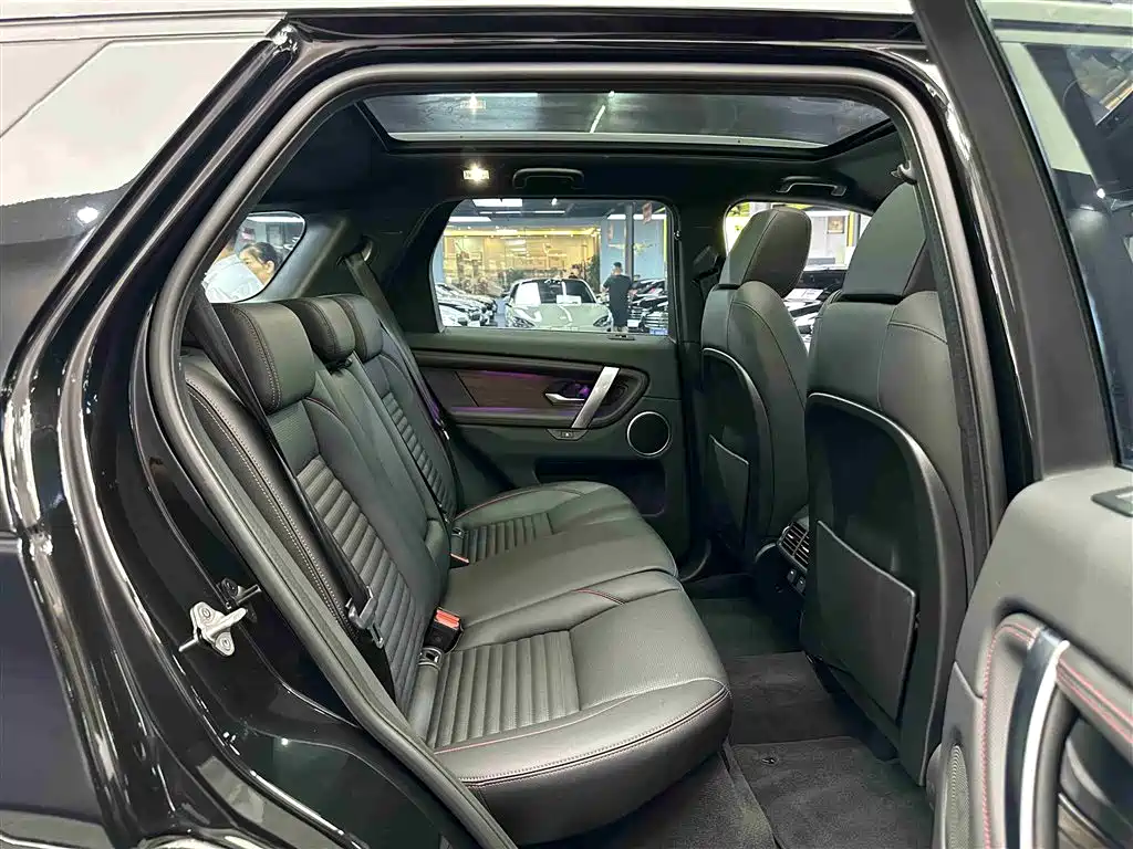 LAND ROVER DISCOVER NEW ENERGY SOURCES FOR SPORTS