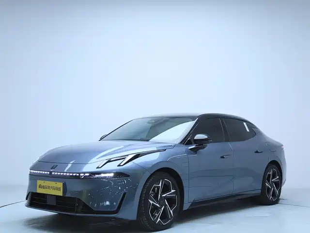 LYNK &CO. 07 EM P 2024