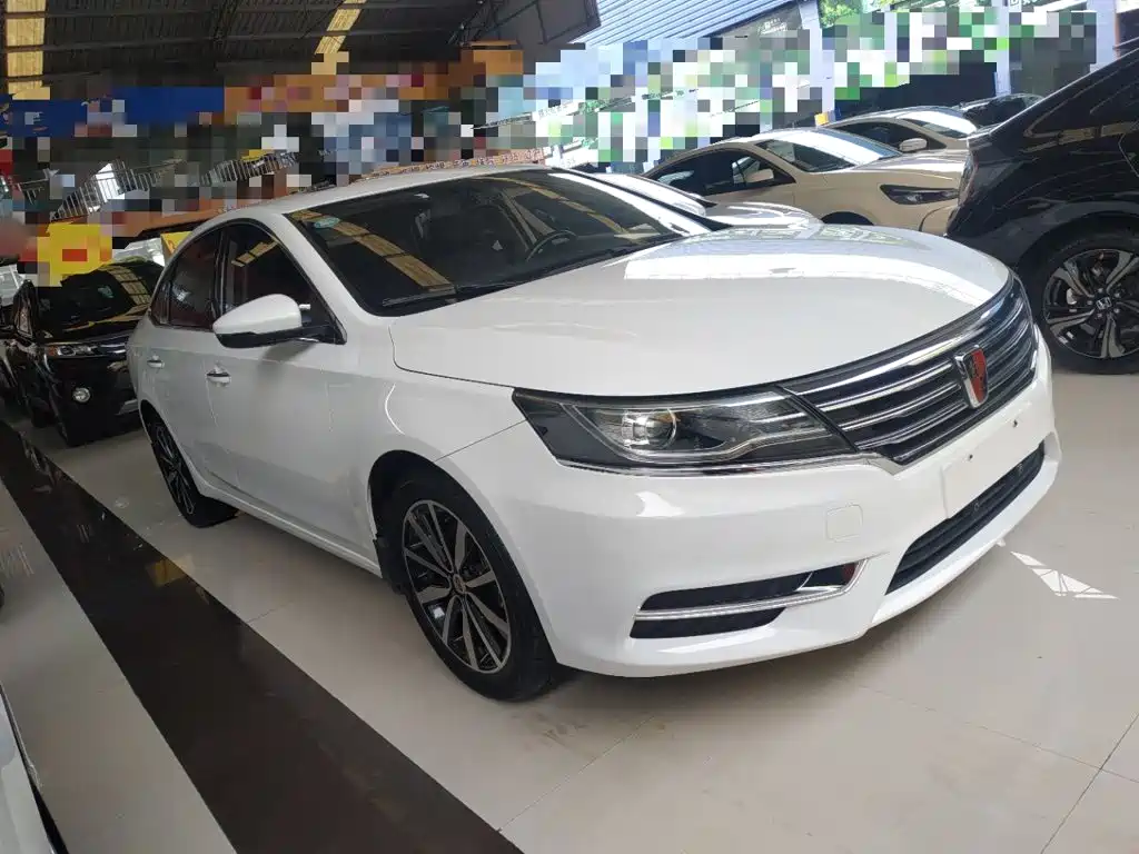 Roewe i6 Classic — миниатюра 4