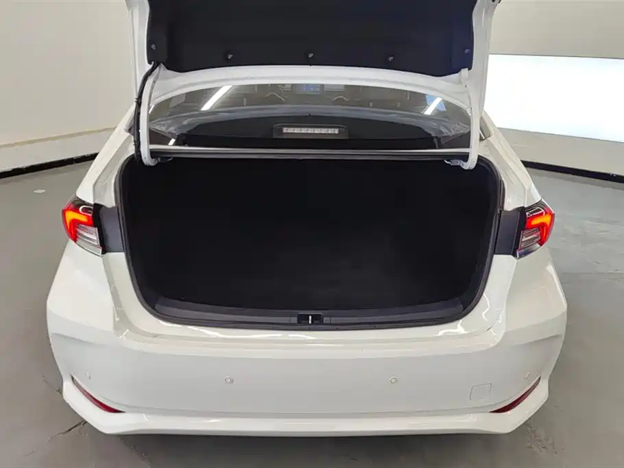 Toyota Corolla 2021 1.8L E-CVT Elite