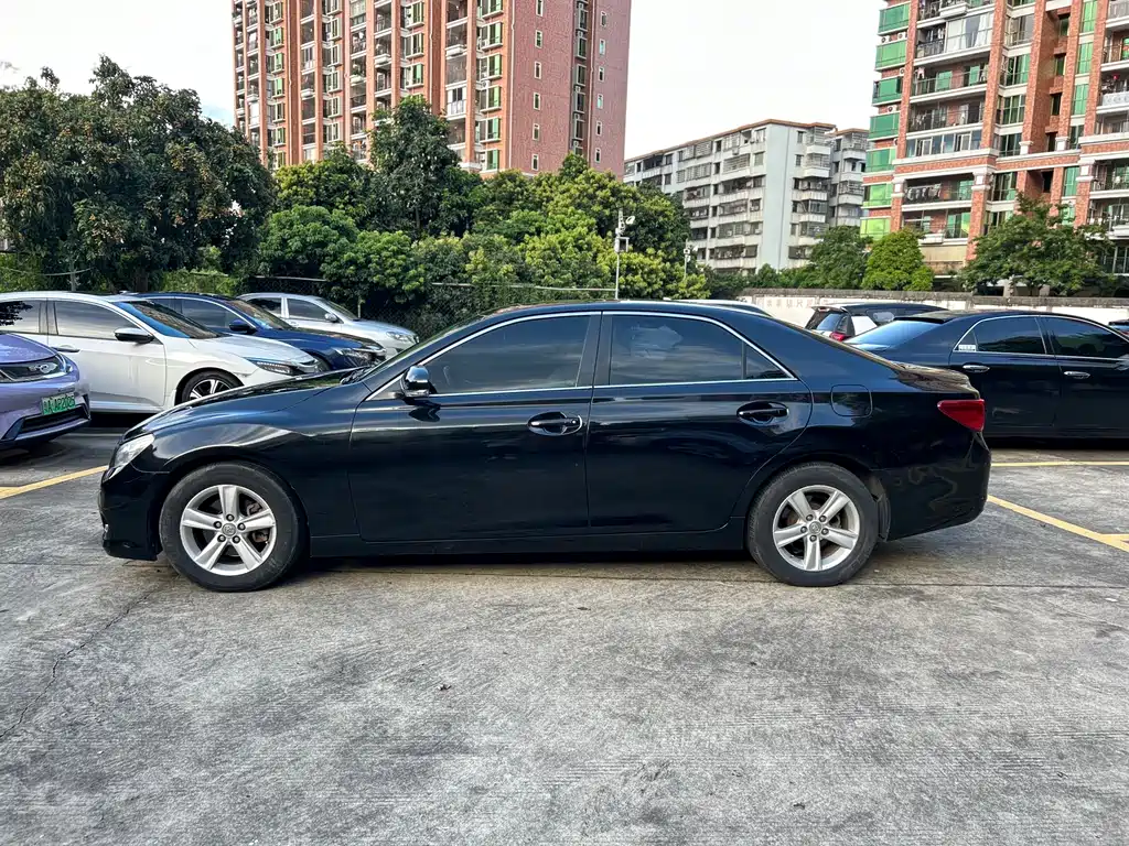 Toyota Reiz 2010 2.5S