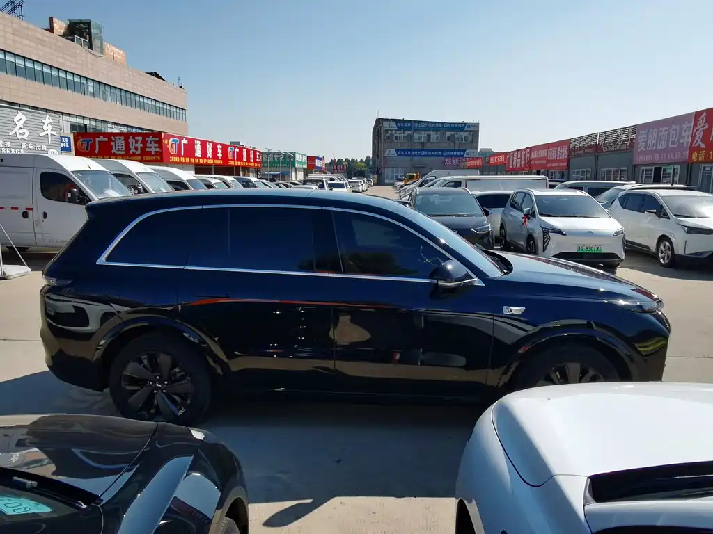 Li Auto Li L8 — миниатюра 5