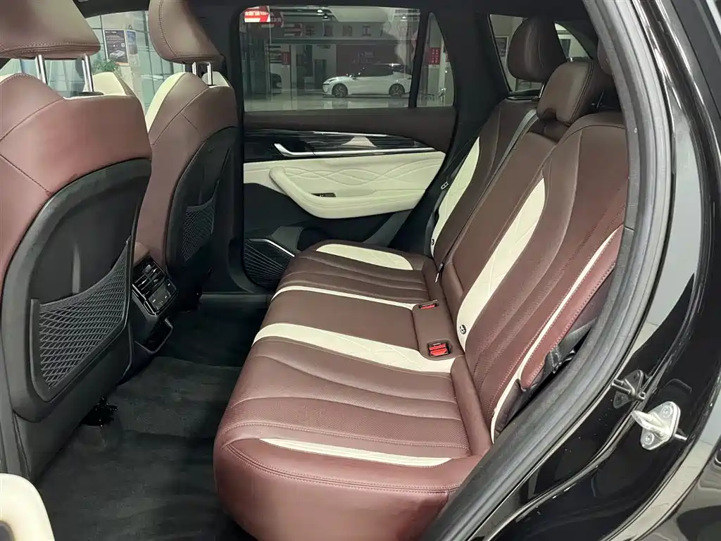 GEELY AUTOMOBILE XINGYUE L