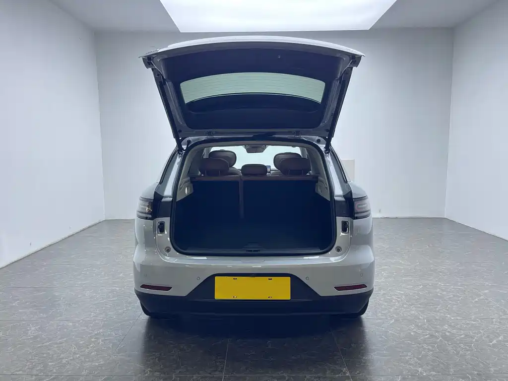 Leapmotor C11 2026 640
