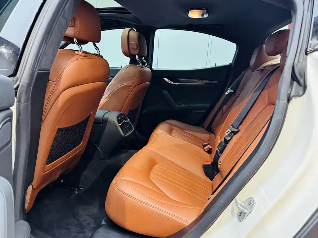 Maserati Ghibli 2022 2.0T GT