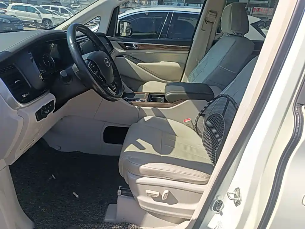 GAC Motor Trumpchi M8 — миниатюра 15