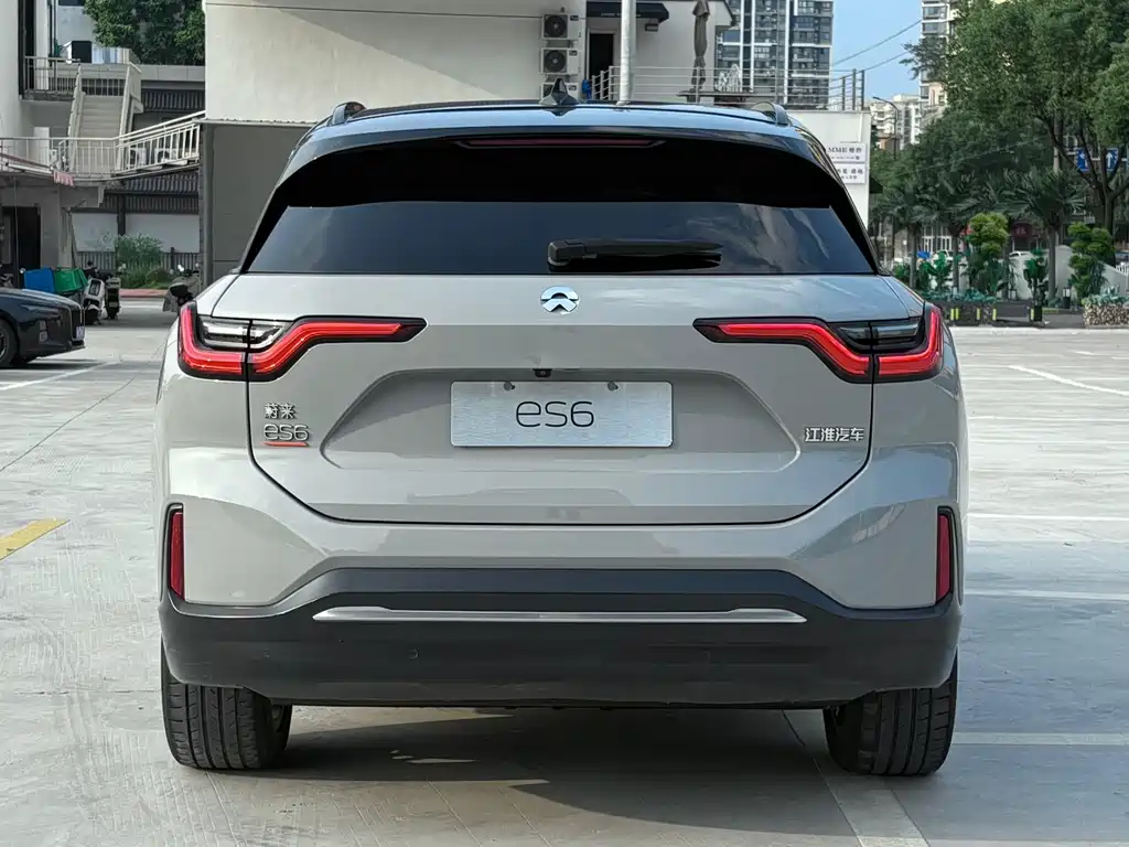NIO ES6 — миниатюра 5