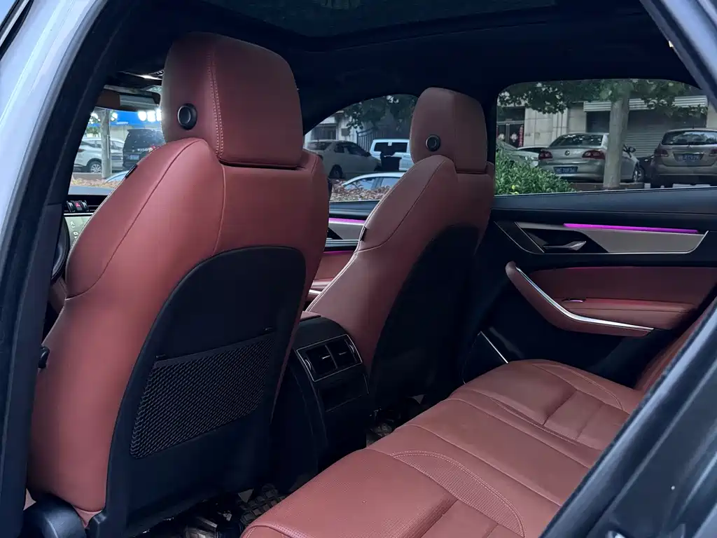 Jaguar F-Pace — фотографии объявления, Фото 10