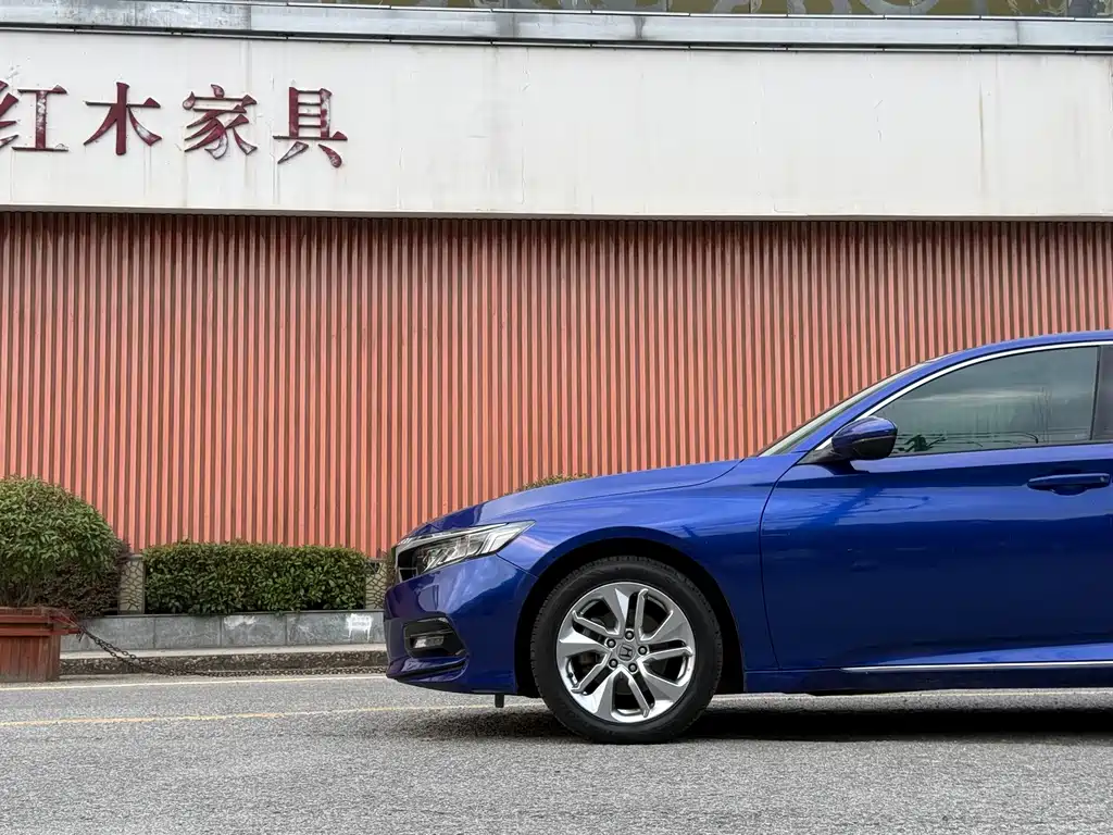 Honda Accord — миниатюра 23