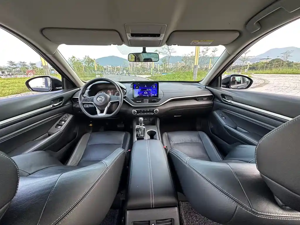 Nissan Teana - фото 24