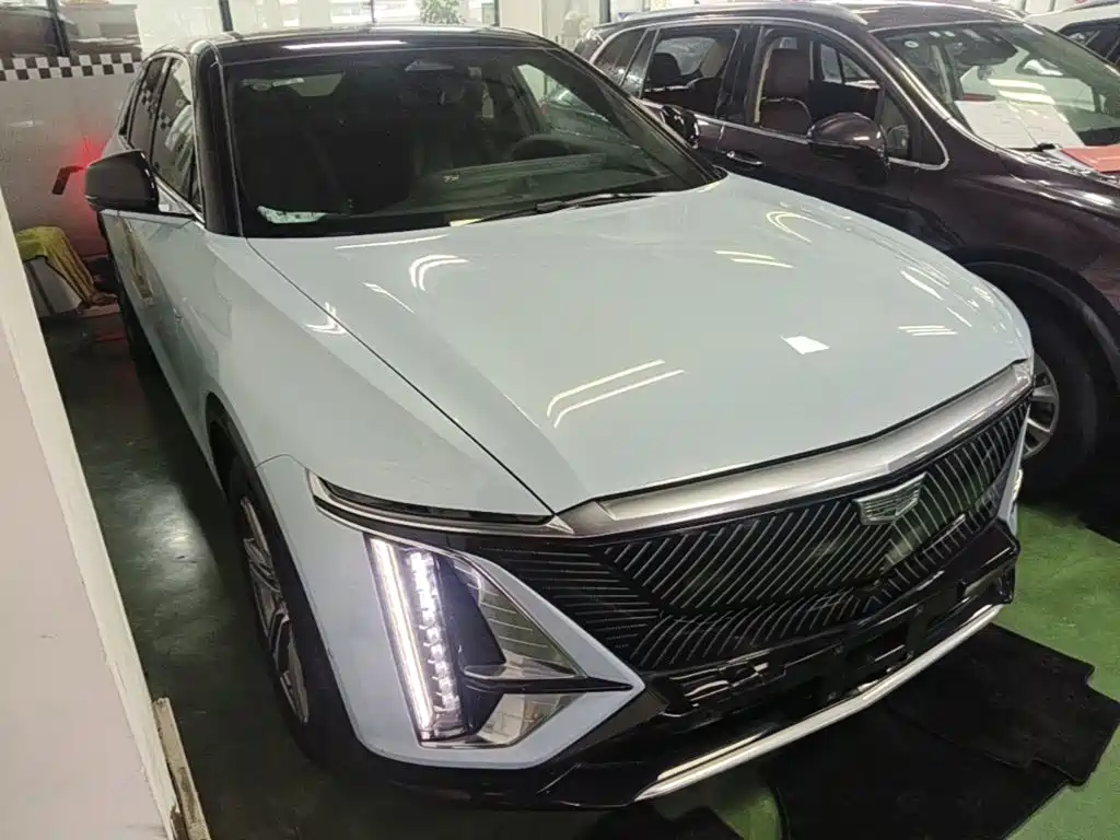 Cadillac Lyriq — миниатюра 4