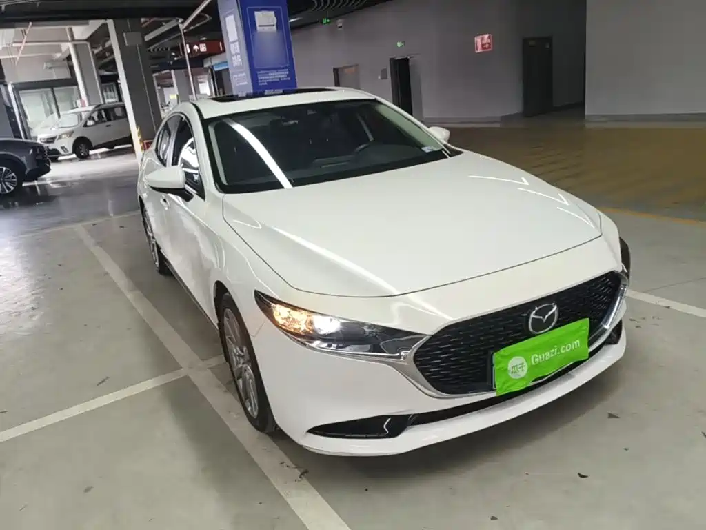 Mazda 3 Axela — миниатюра 4