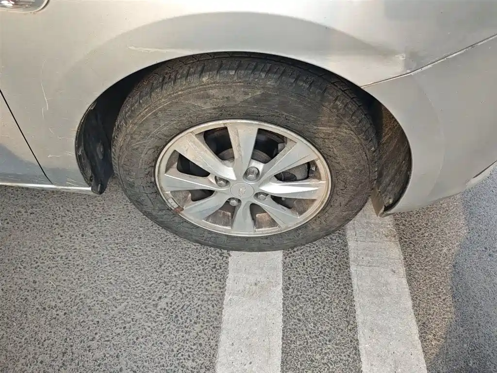 Chevrolet Sail 2015 3 1.5L MT