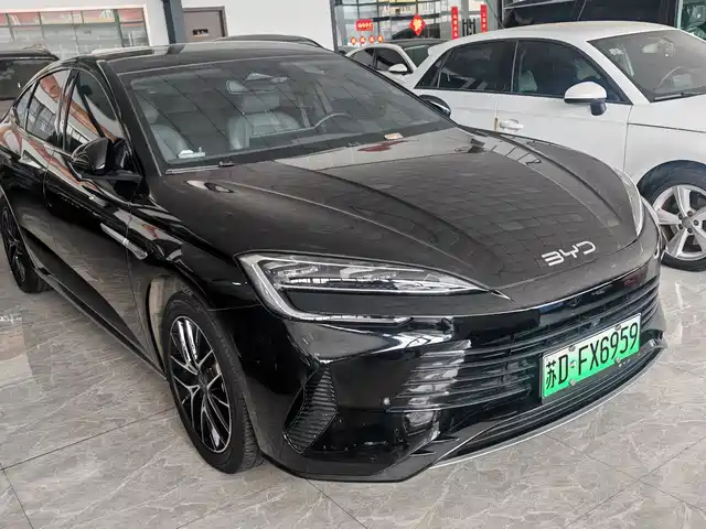 2025 BYD Seal