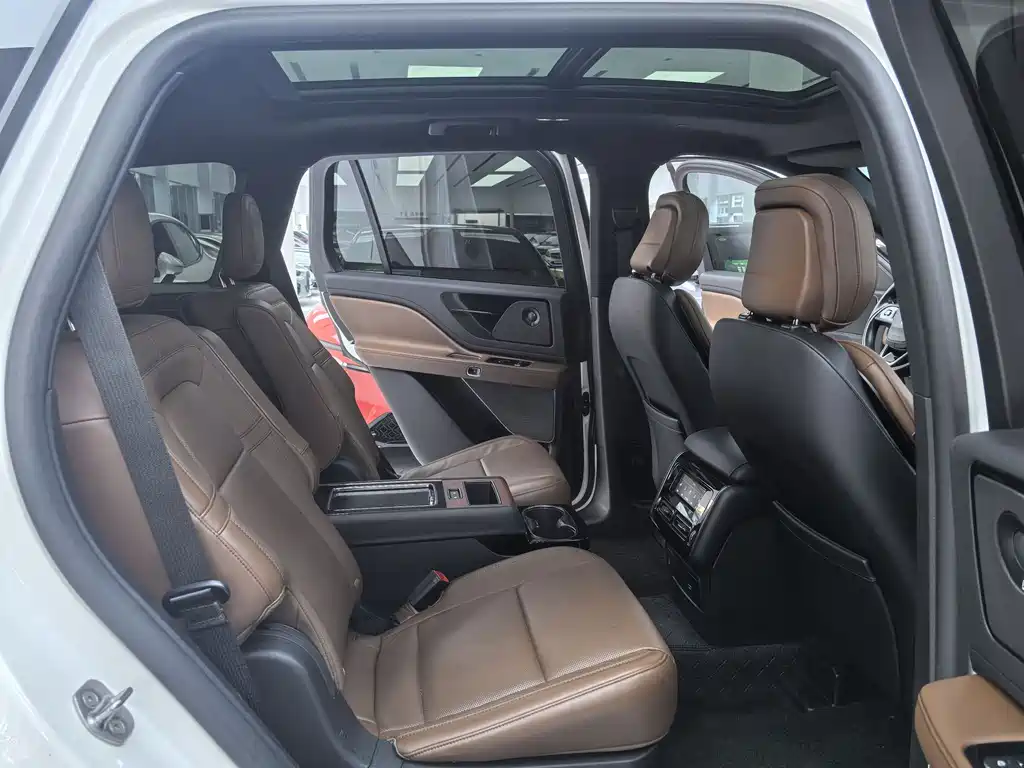 Lincoln Aviator 2020 3.0T V6