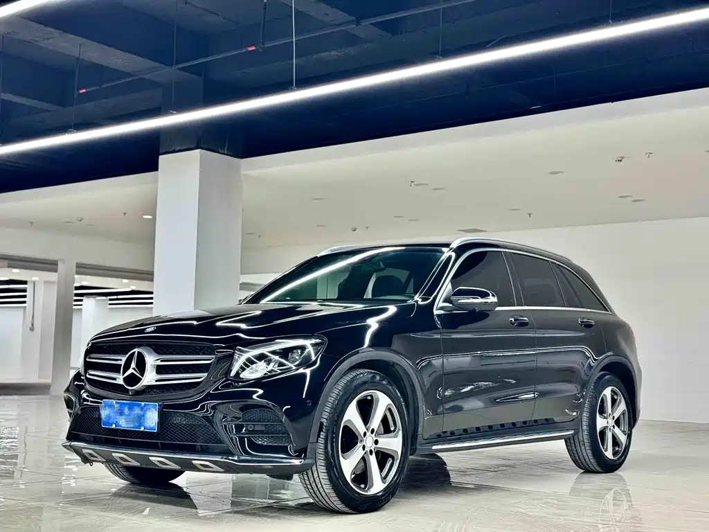 Mercedes-Benz GLC 2017 GLC 260 4MATIC Luxury