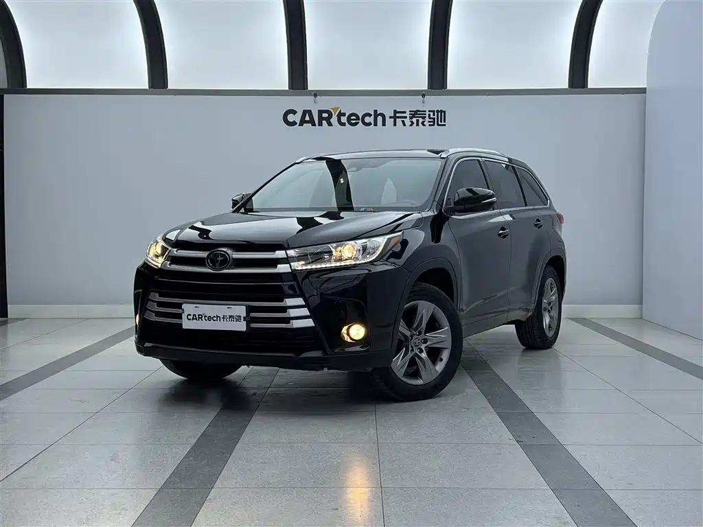 TOYOTA HIGHLANDER