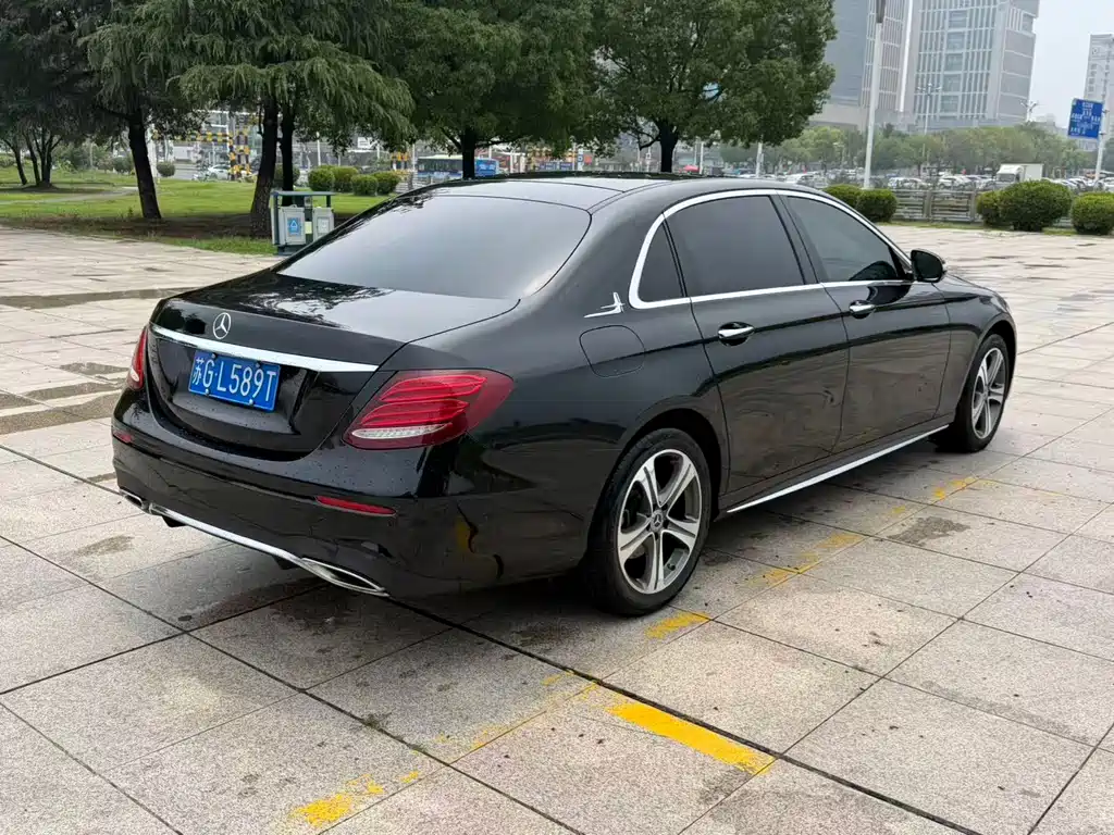 Mercedes-Benz E-Class E 2020 E 260 L Sport