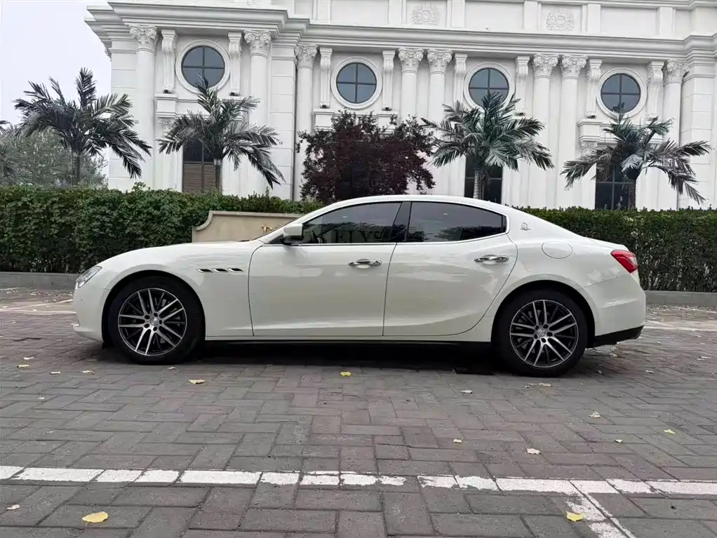 Maserati Ghibli 2014 3.0T Standard