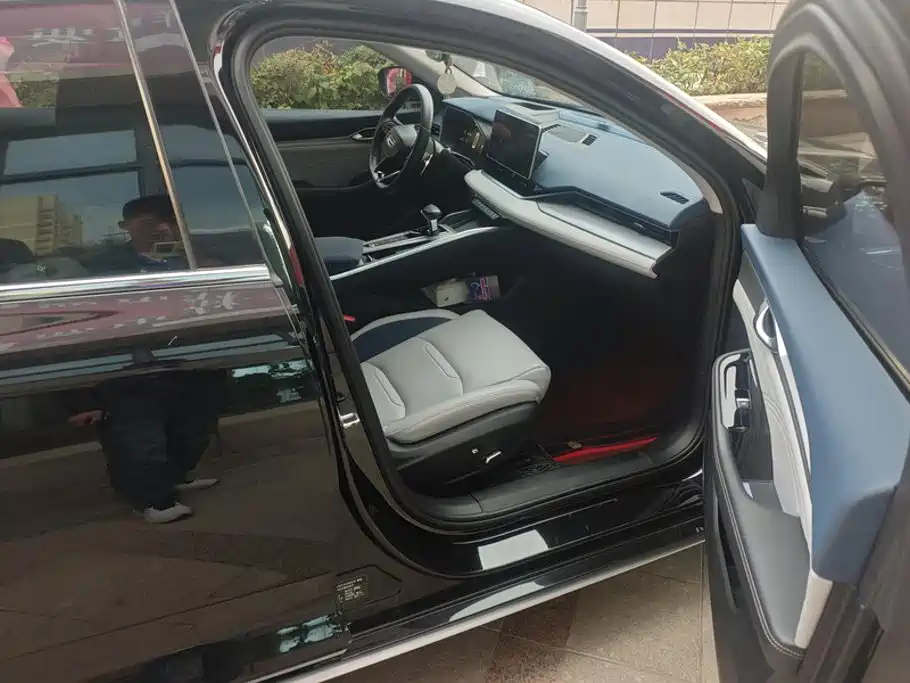 Geely Xingrui — миниатюра 8