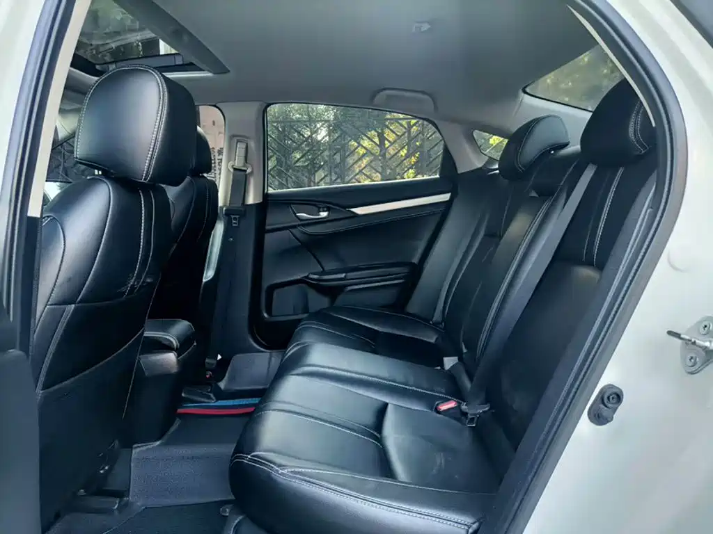 Honda Civic — миниатюра 17