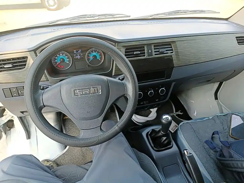 Jinbei X30 2024 1.5L Champion 2/5 мест
