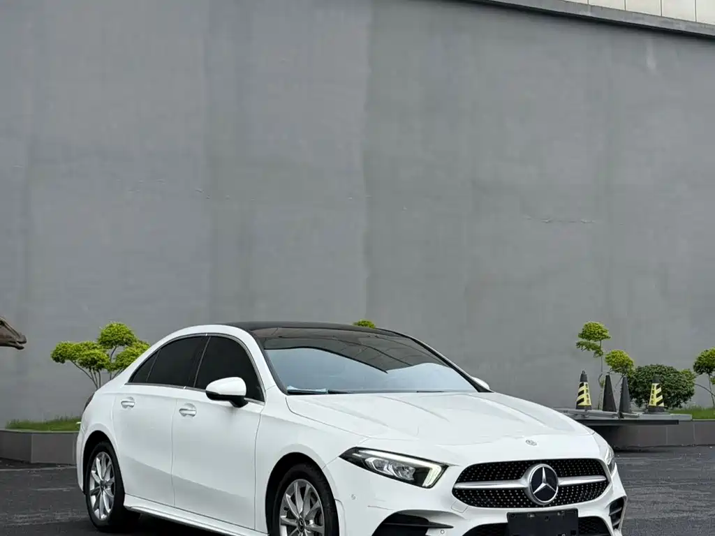 Mercedes-Benz A-Class — миниатюра 2