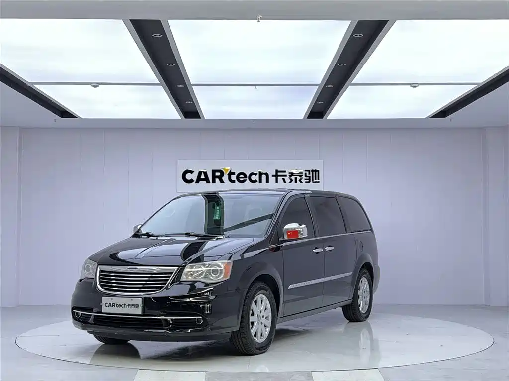 Chrysler Grand Voyager (Import) 2015