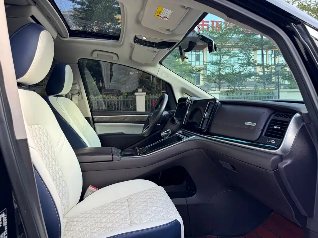 GAC M8 2021 390T Luxury