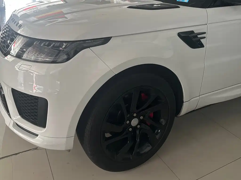 Land Rover Range Rover Sport 2020 3.0 L6 HSE DYNAMIC