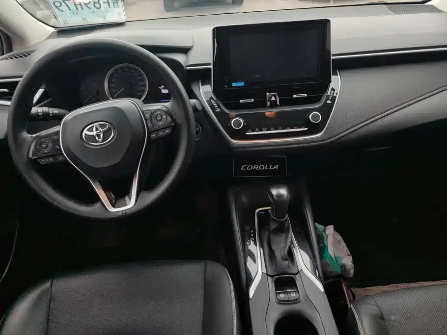 Toyota Corolla — миниатюра 12