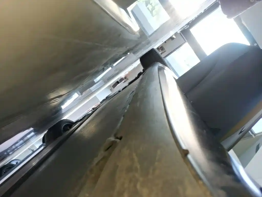 Tesla Model 3 — миниатюра 21