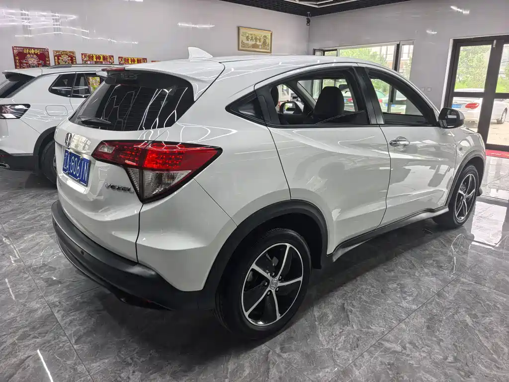 Honda Vezel 2022 1.5L CVT