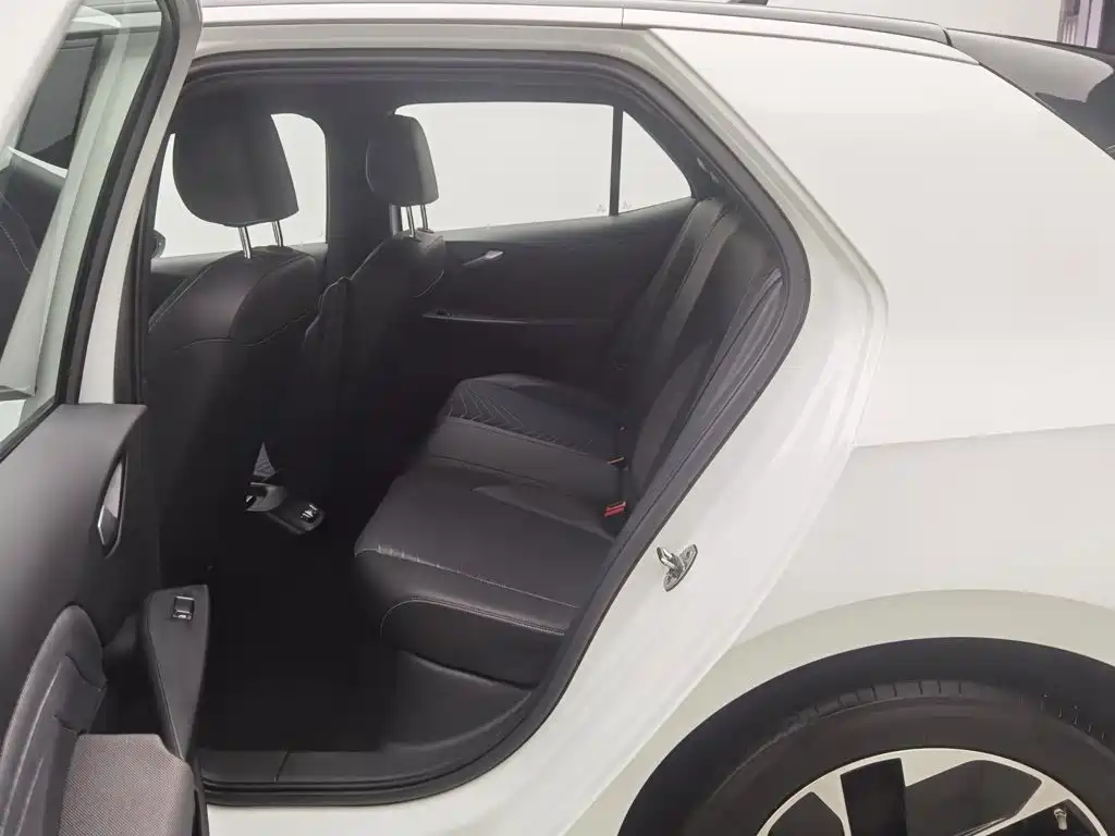 Volkswagen ID.3 — миниатюра 15