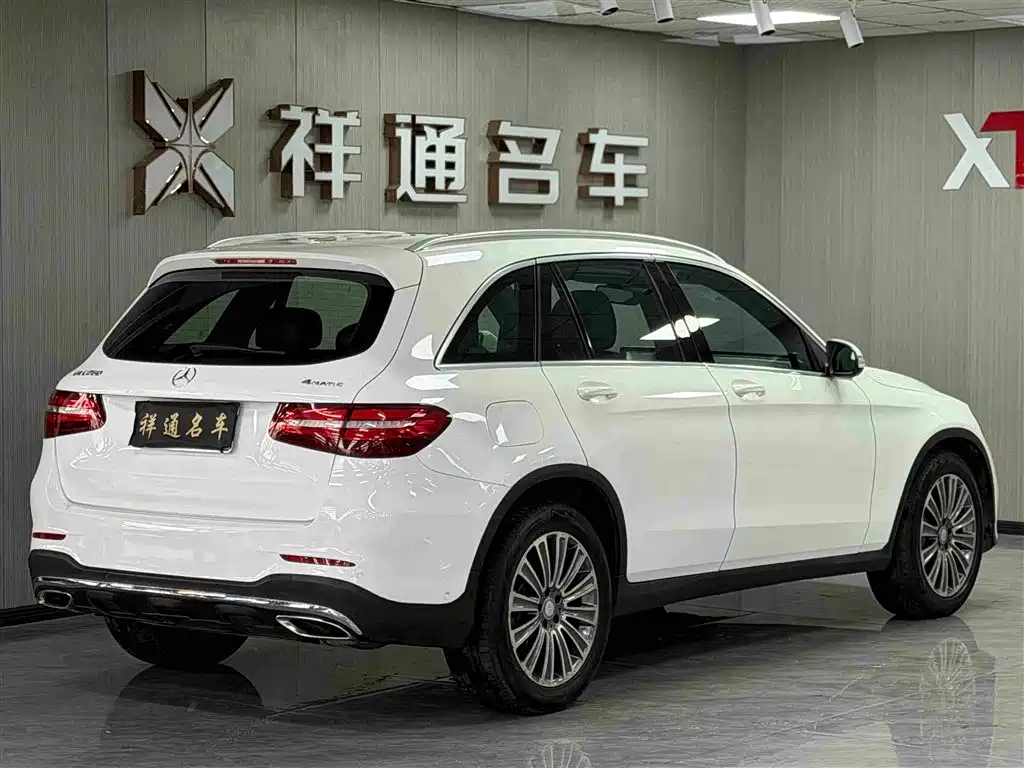 Mercedes-Benz GLC 2017 GLC 260 4MATIC