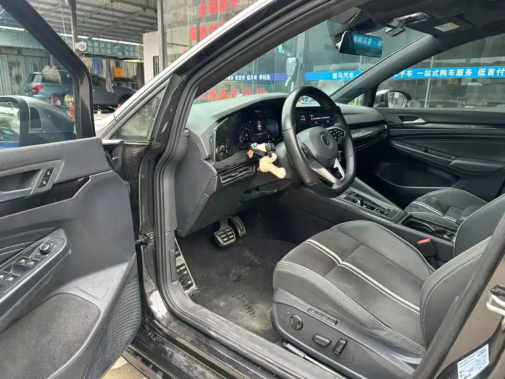 Volkswagen Golf 2021 280TSI DSG R-Line
