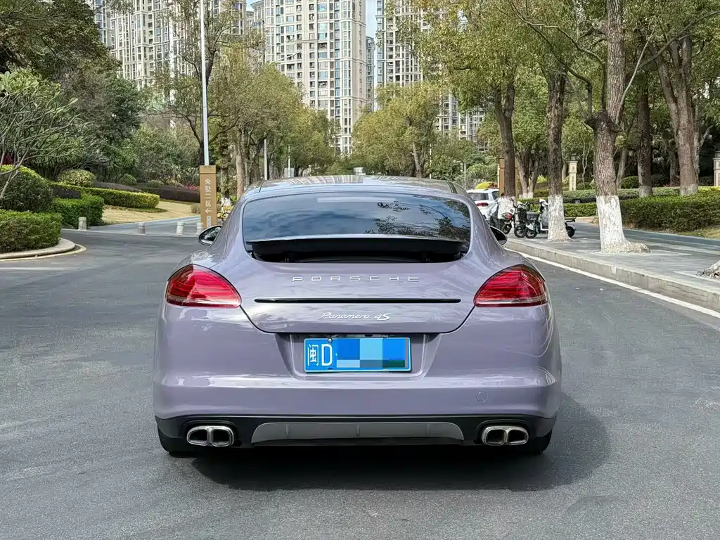 Porsche Panamera 2010 Panamera 4 3.6L