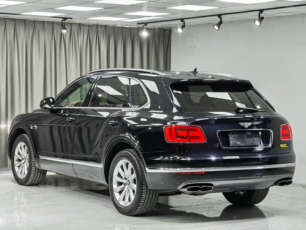 Bentley Bentayga 2018 4.0T V8