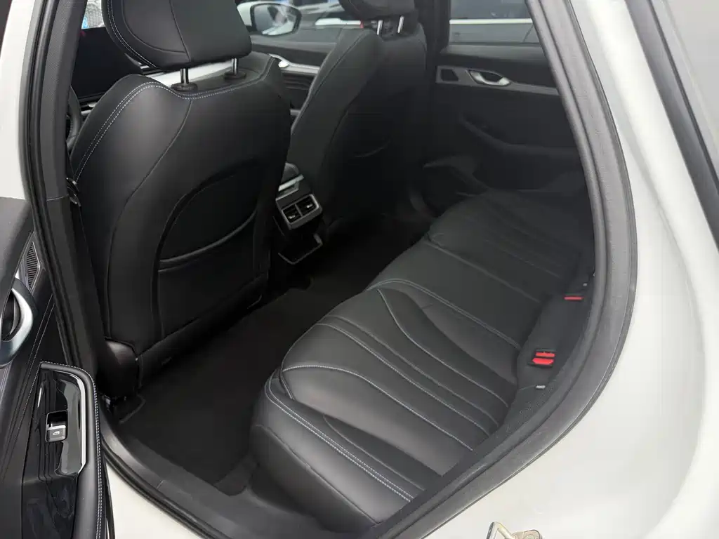Geely Xingrui — миниатюра 13