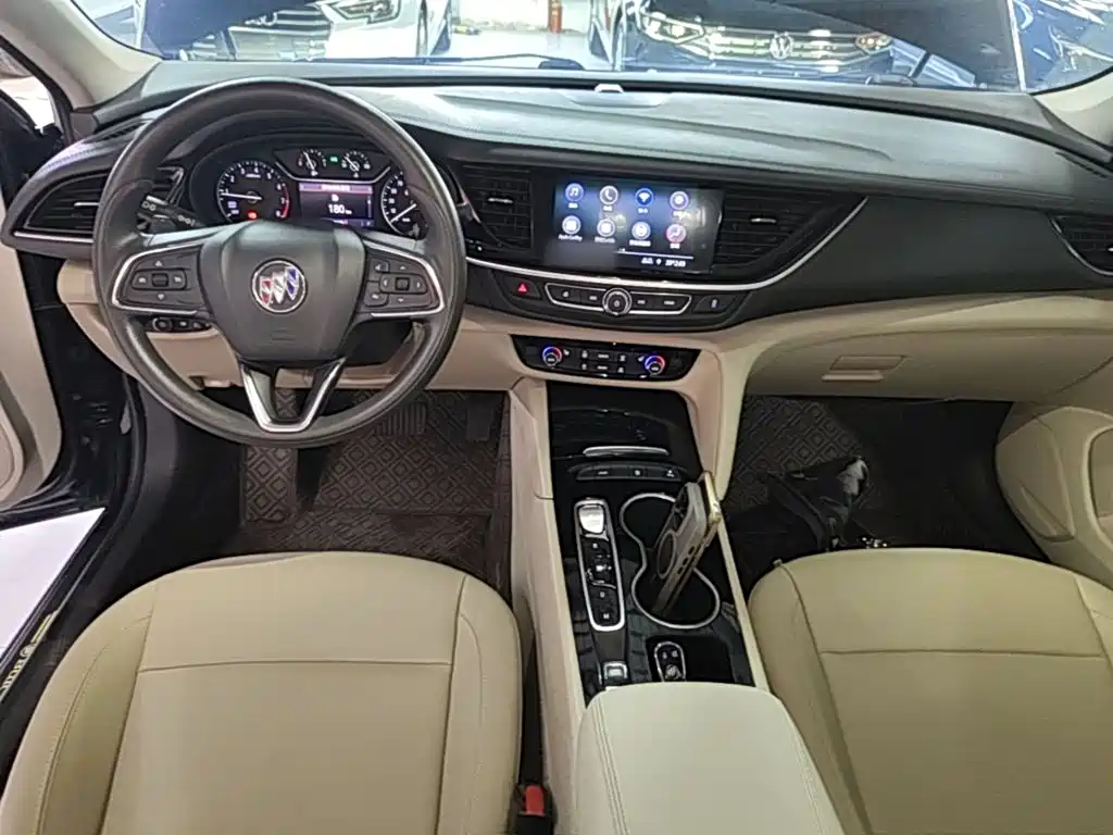 Buick Regal — миниатюра 10