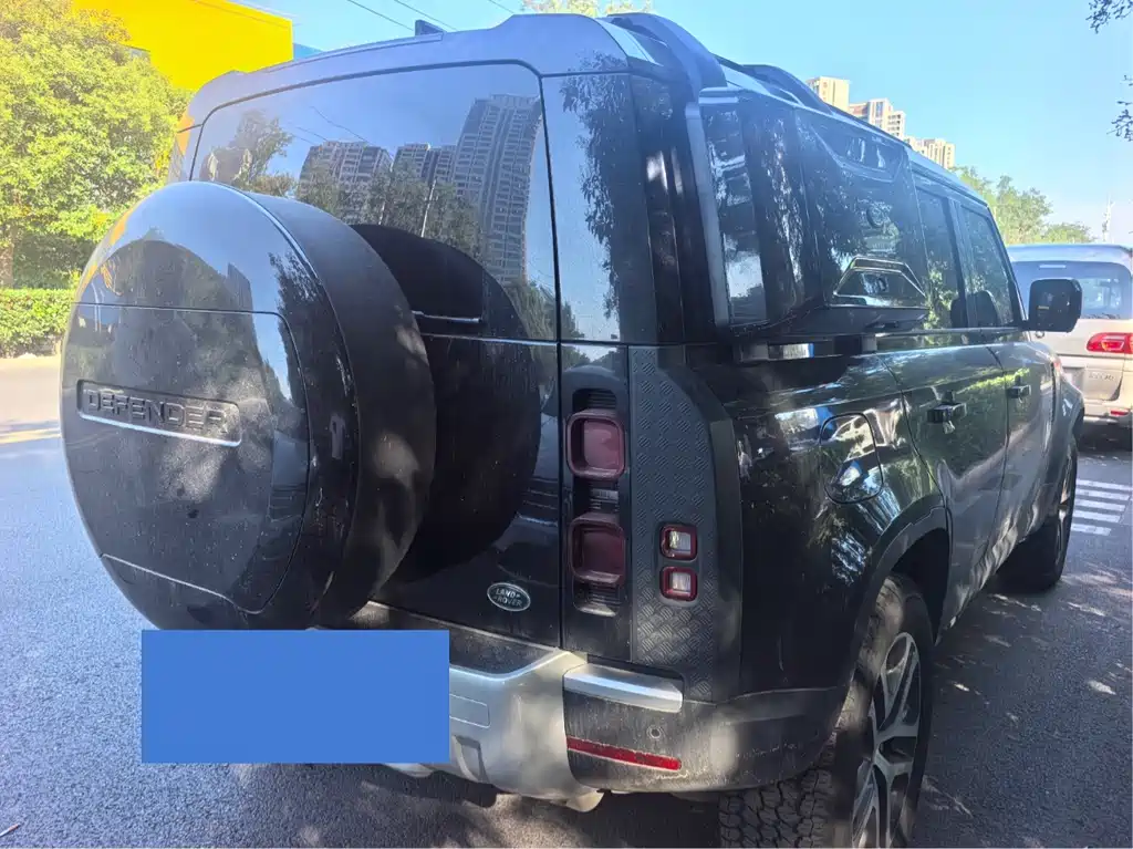 Land Rover Land Rover Defender 2025 110 3.0T P400