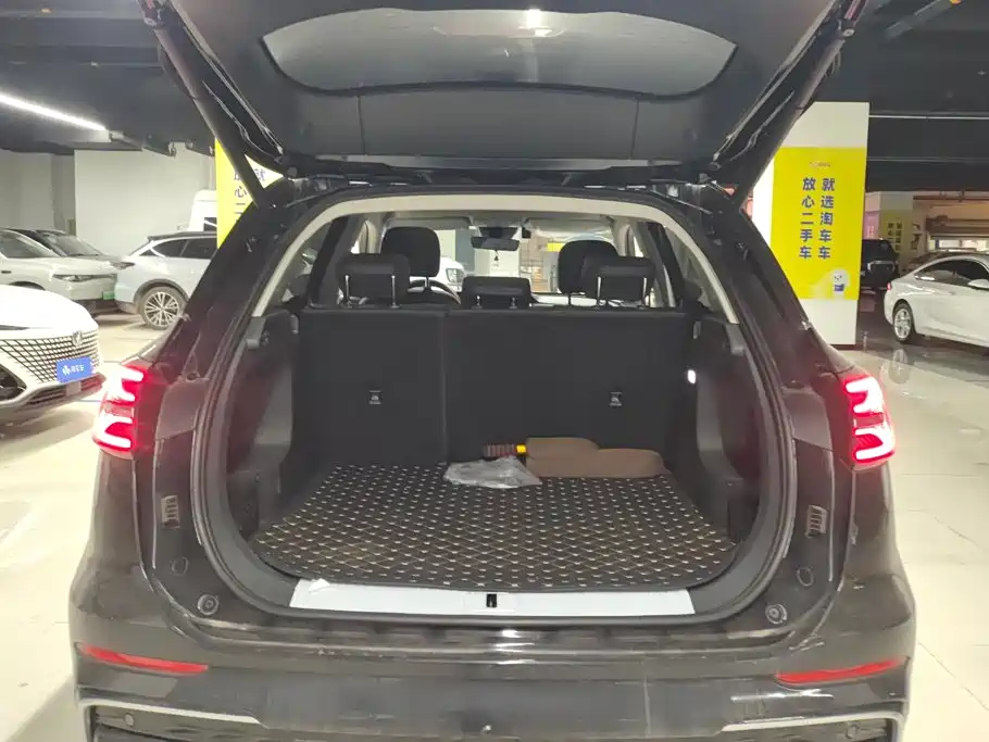 Hongqi Hongqi HS5 — миниатюра 4