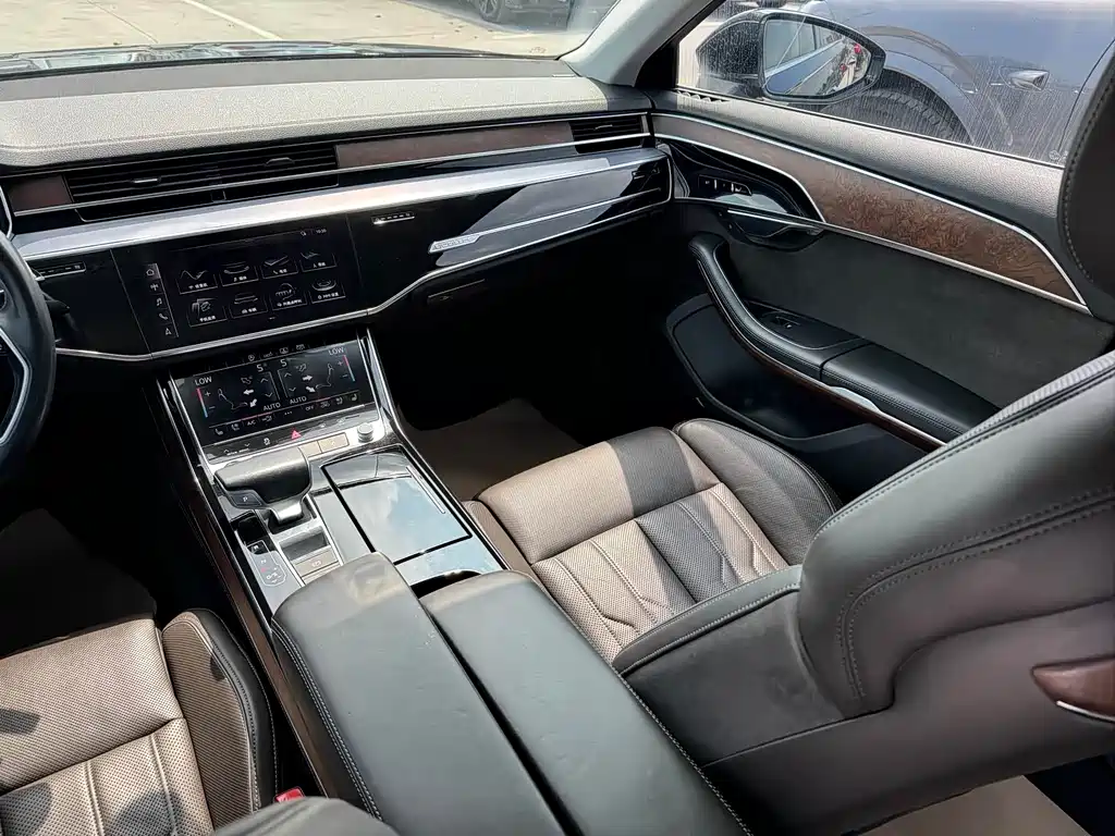 Audi A8 — миниатюра 17