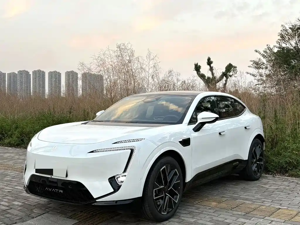 Avatr Avatr 11