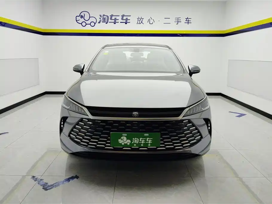 BYD Qin Plus PLUS 2025 DM-i Smart Drive 128KM