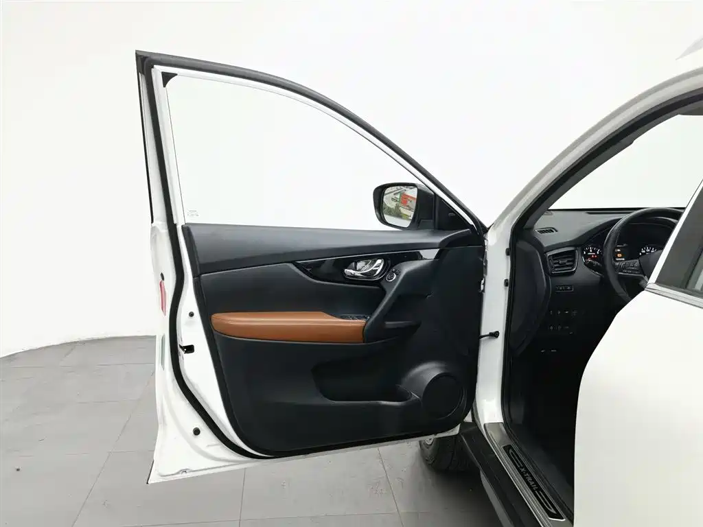 Nissan X-Trail 2017 2.5L CVT 4WD