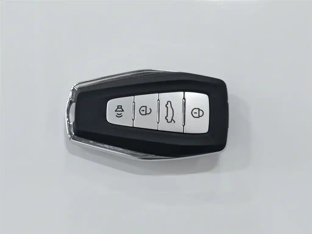 Geely Emgrand — фотографии объявления, Фото 19