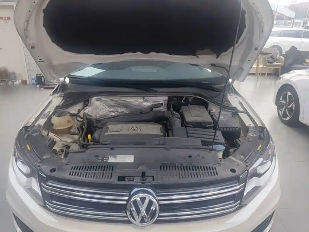 Volkswagen Tiguan — миниатюра 20